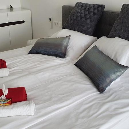 Kekvitorla Apartman Keszthely Exteriör bild