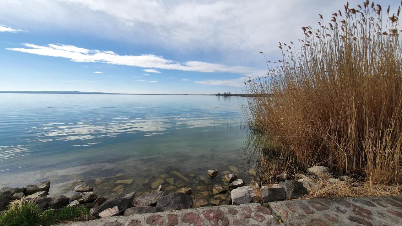 Kekvitorla Apartman Keszthely Exteriör bild