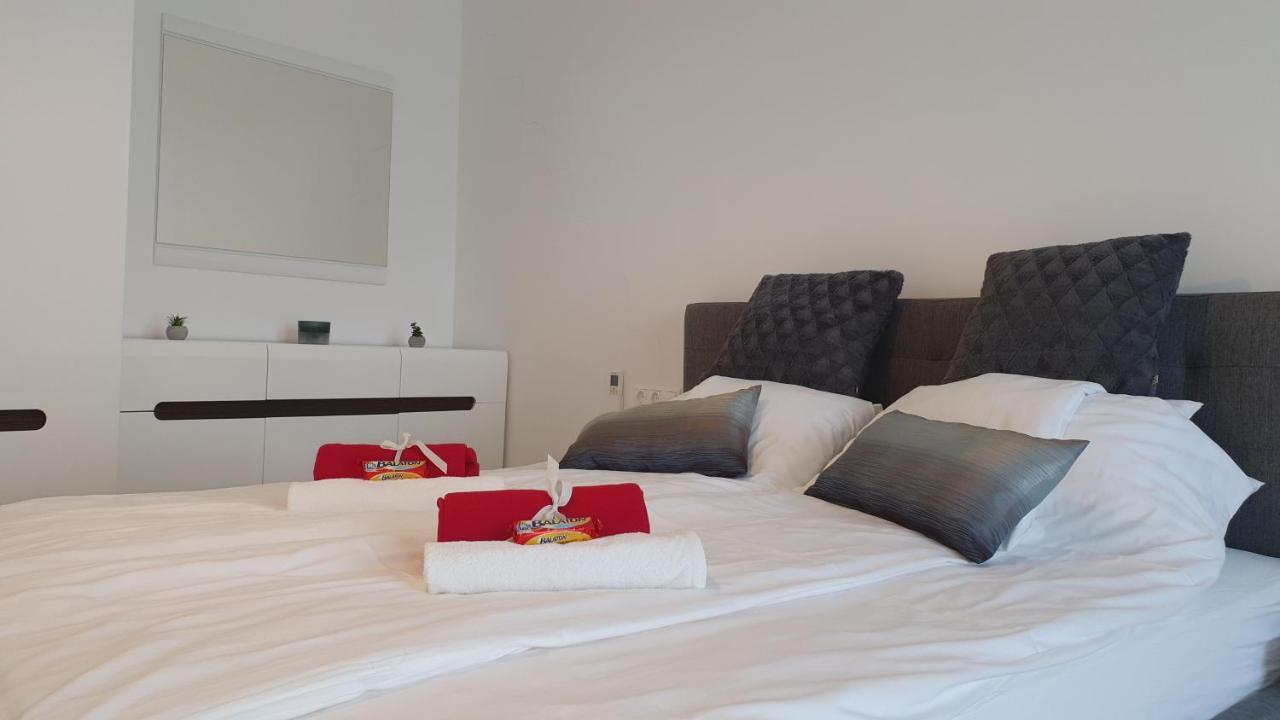 Kekvitorla Apartman Keszthely Exteriör bild